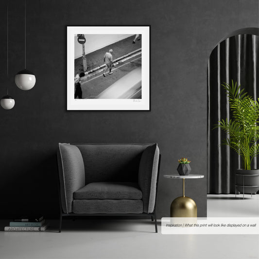 On the move - No Entry