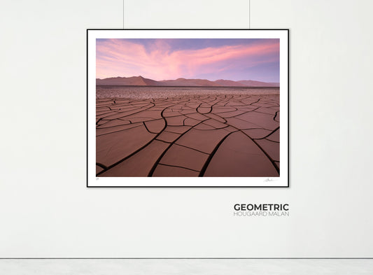 Geometric | Namib in Flood